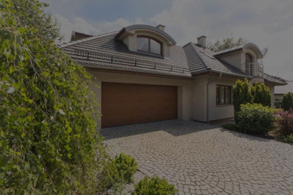 detached-house-exterior-with-cobblestone-driveway-2023-11-27-04-56-30-utc-Darker